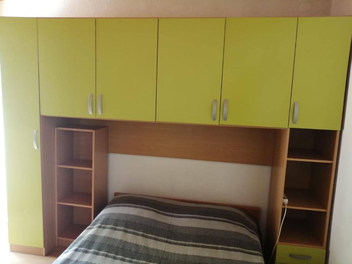 Apartmani Leko Mirjana Baška Voda Buitenkant foto