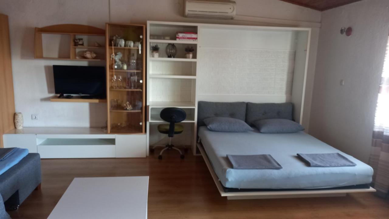 Apartmani Leko Mirjana Baška Voda Buitenkant foto
