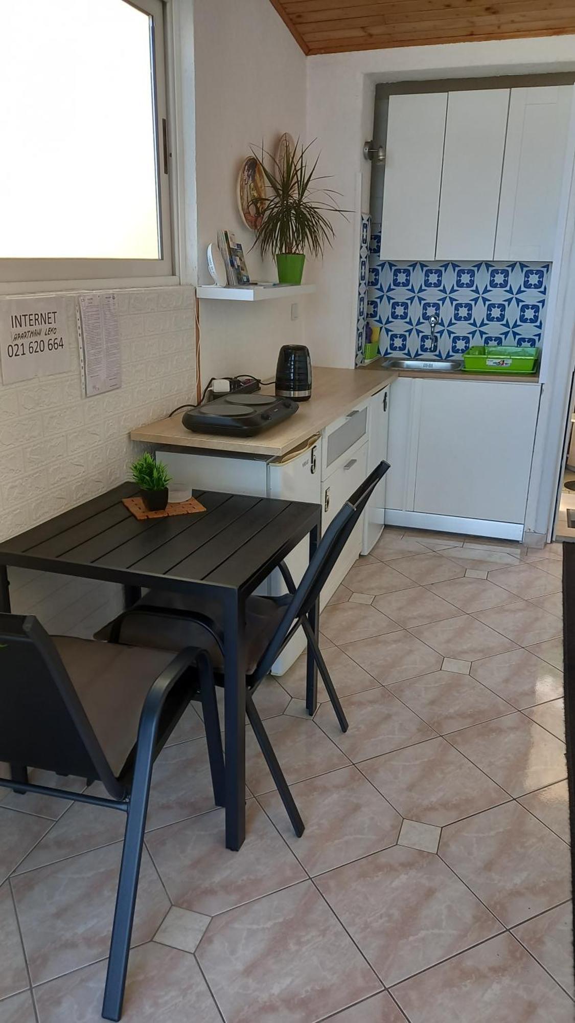 Apartmani Leko Mirjana Baška Voda Buitenkant foto